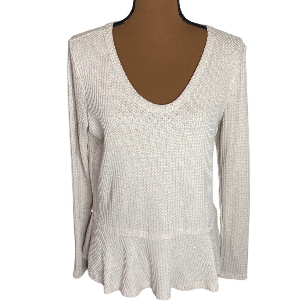 Paper Crane thermal waffle knit scoop neck peplum top in pale cream lilac size S